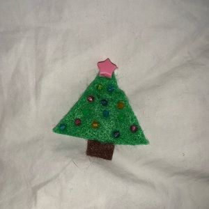 Christmas tree pin